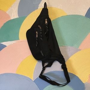 East sport black Fanny bag